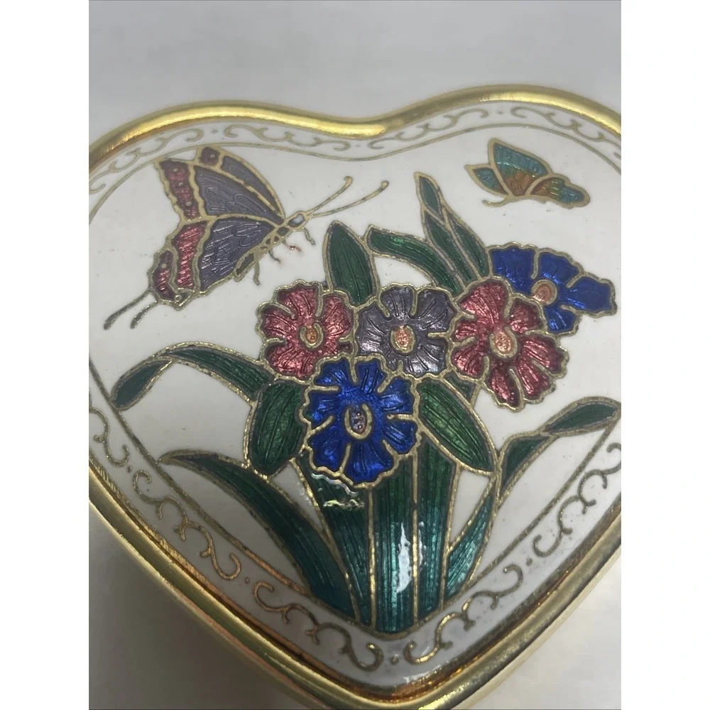 VTG Cloisonné Small Hinged Trinket Pill Jewelry Box Butterfly Flower